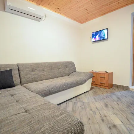 Holiday home Snjezana By Interhome