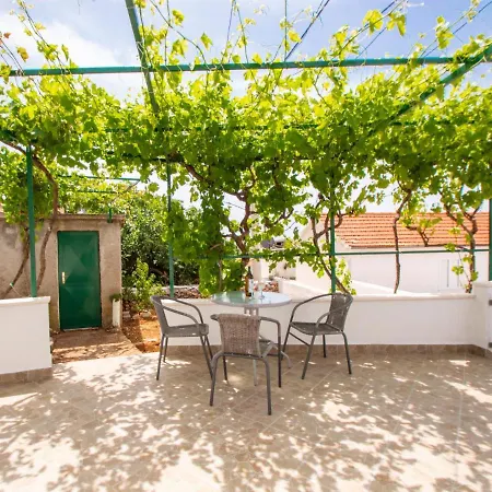 Snjezana By Interhome Vakantiehuis *