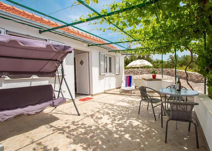 Snjezana By Interhome Ražanj