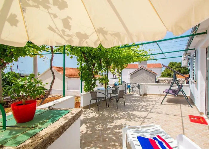 Snjezana By Interhome Vakantiehuis Ražanj